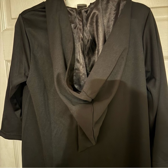 Harry Potter HOGWARTS Youth Black Hooded Robe Spirit Halloween Unisex One Size - Picture 7 of 9